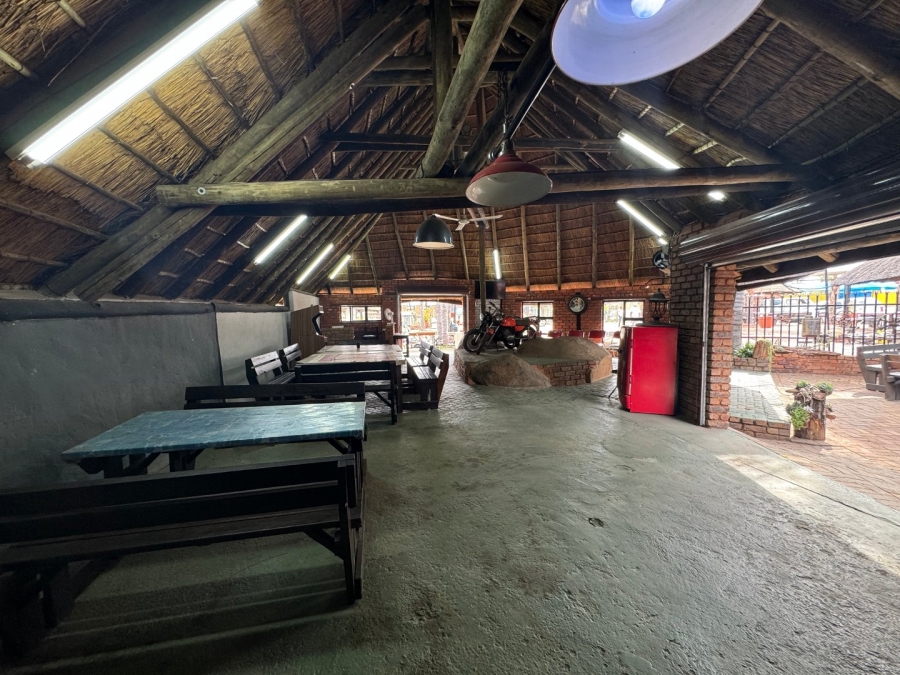 Commercial Property for Sale in Hartbeespoort Rural North West